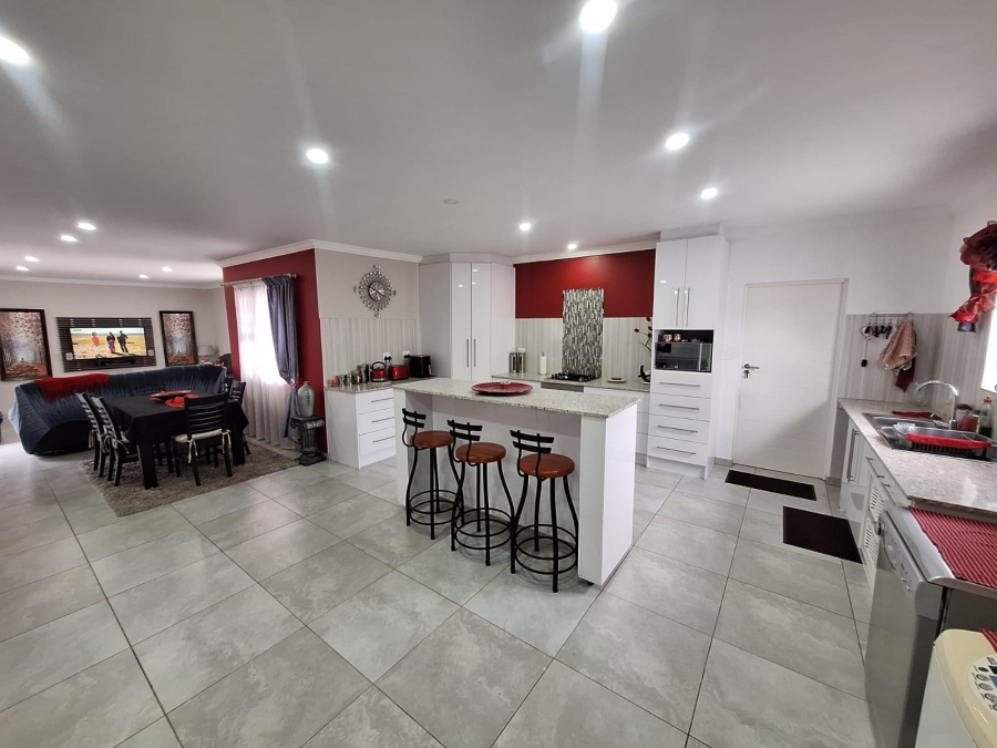 3 Bedroom Property for Sale in Fountains Estate Eastern Cape